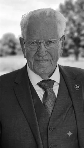 LIONEL PERSINGER